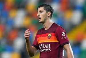 开云-跟队记者：库姆布拉来西班牙体检，马洛卡租借+600万欧有条件买断