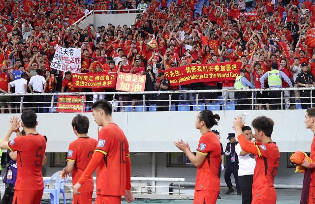 kaiyun sports-马德兴：国足战术完败别扭致死 别惦记美加墨了