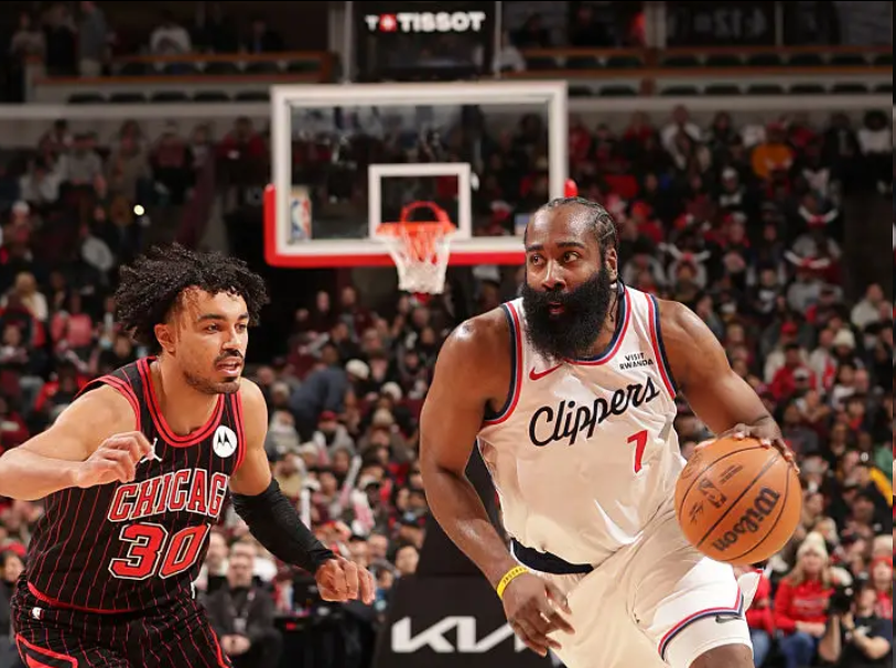 开运体育手机APP下载-快船惨败公牛28分 六连胜遭终结！第二节被轰45-19末节提前认输