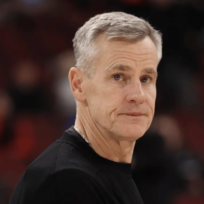 开云-Fischer：公牛不只想留下多诺万，甚至可能给他高层决定权